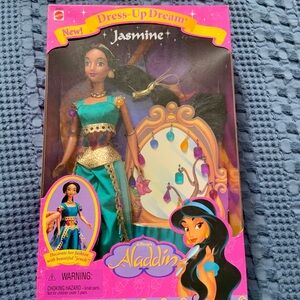 1998 Disney Dress-Up Dream Aladdin Jasmine Doll